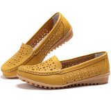 2017 Genuine Leather Oxfords Sole Round Toe Women Flat Shoes 4 Colors Leisure Lady Casual Shoes Hollow Women's Loafers JJ808